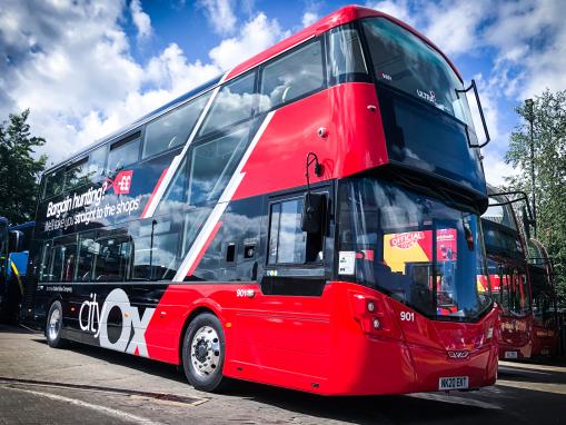 Oxford Bus Company and Thames Travel expands fleet of clean technology buses 